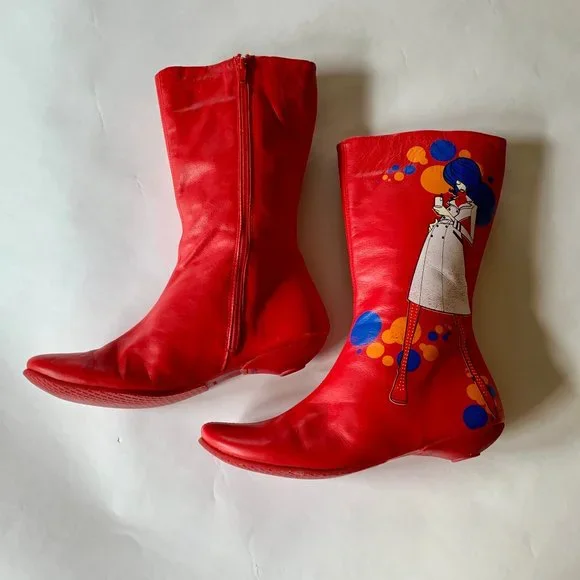 Rare - Rizzo Boots - Red GoGo Mod Girl on Cellphone - EU41 - Picture 6 of 16